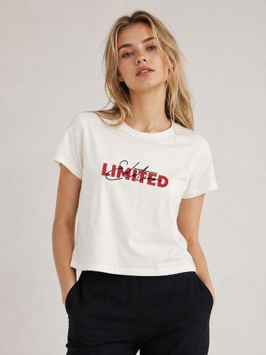 Remera Top Limited