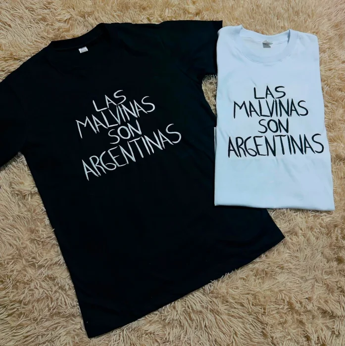 Remeras Bordadas..las Malvinas del 1 al 5
