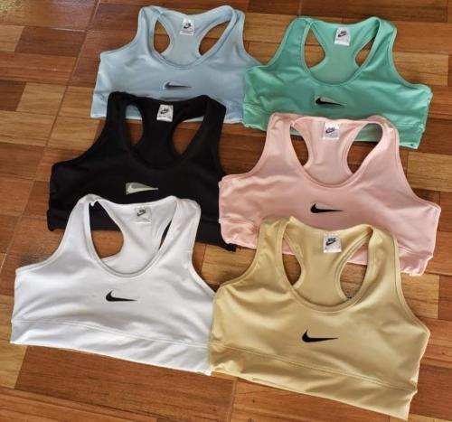 Tops Varios