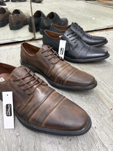 Lagos Cuero Vacuno Negro & Visón Suelas Pegadas y Cosidas 39 al 46