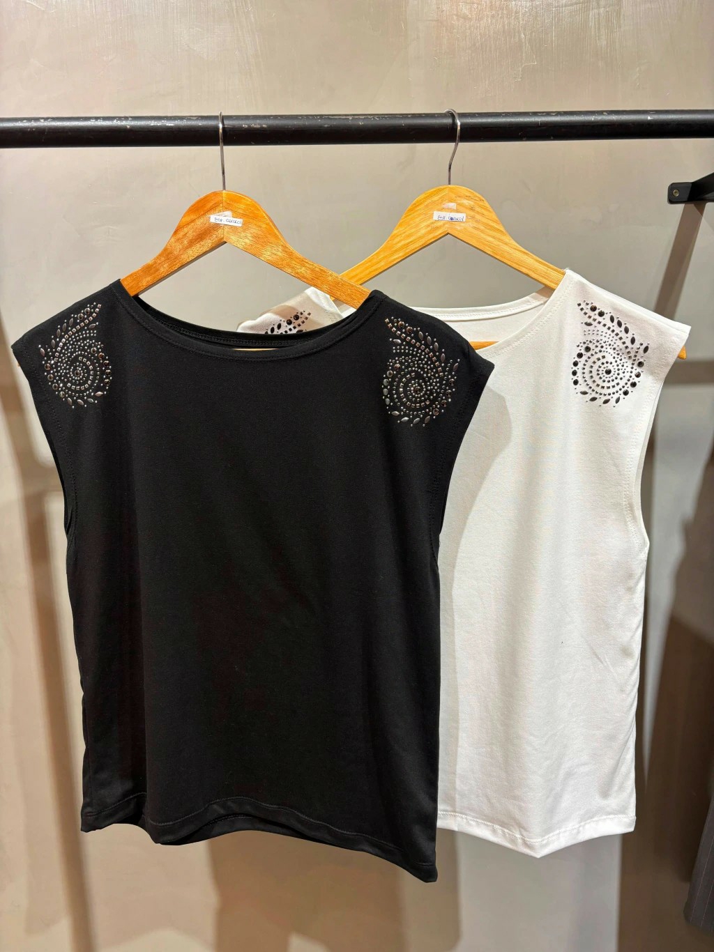 Remera con Strass Caracol - Imagen 3