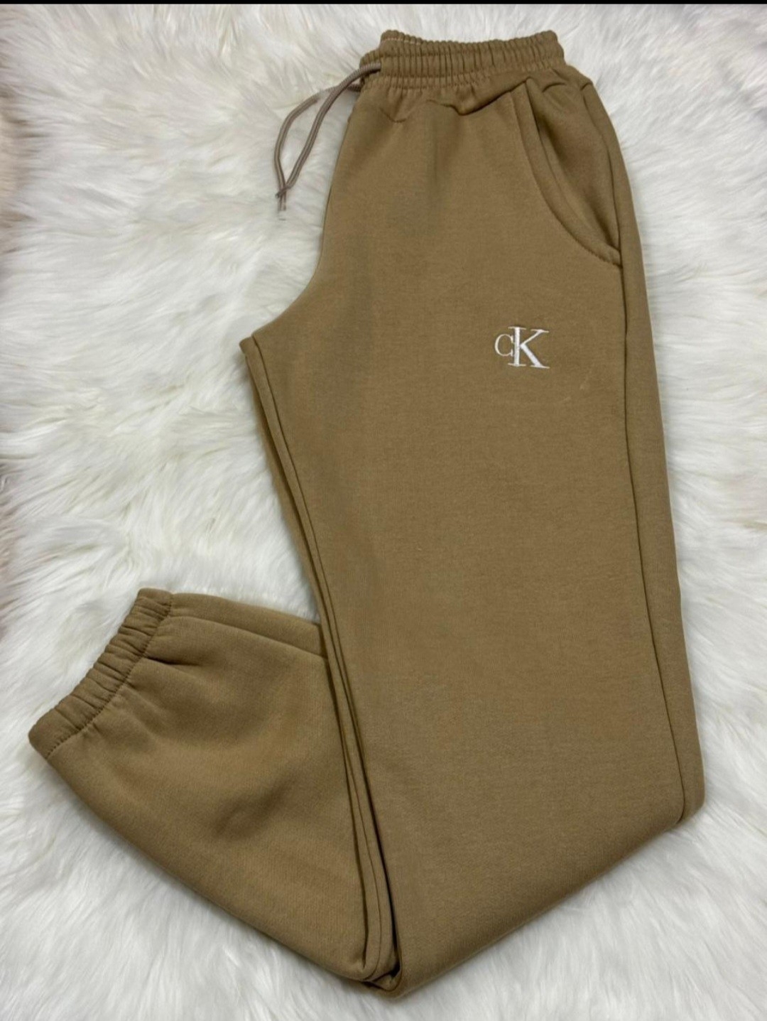 Joggins Clavin Klein - Imagen 4