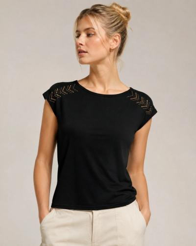 Remera con Strass Flechas