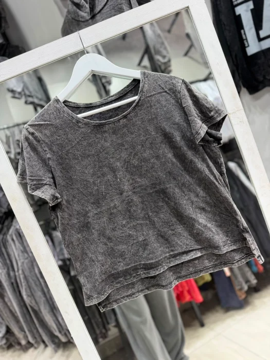 Remera Batick