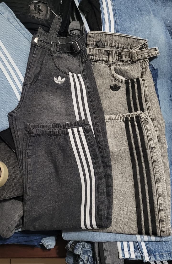Baggy Adi con Regulador Bordados - Imagen 3