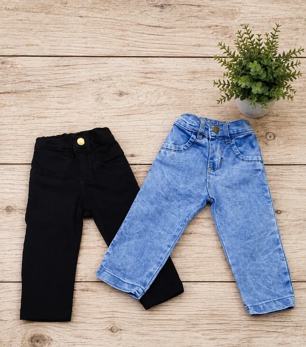 Jeans de Bebé Clásico Unicex Negro y Celeste Elastizada Jeans
