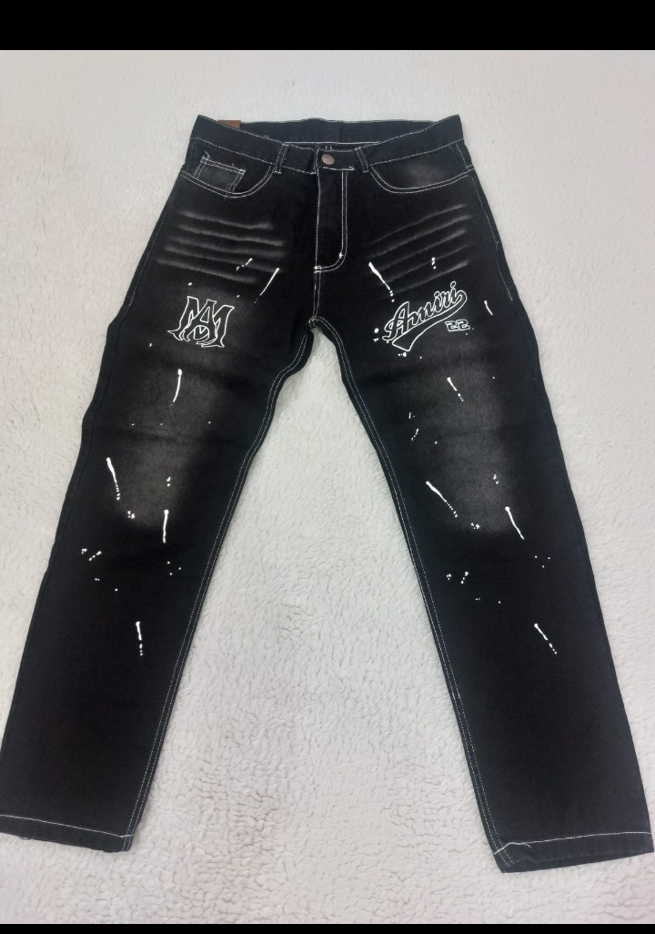 Jeans Mom  con Dibujos - Imagen 3