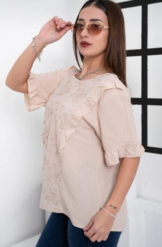 Blusa de Broderie.