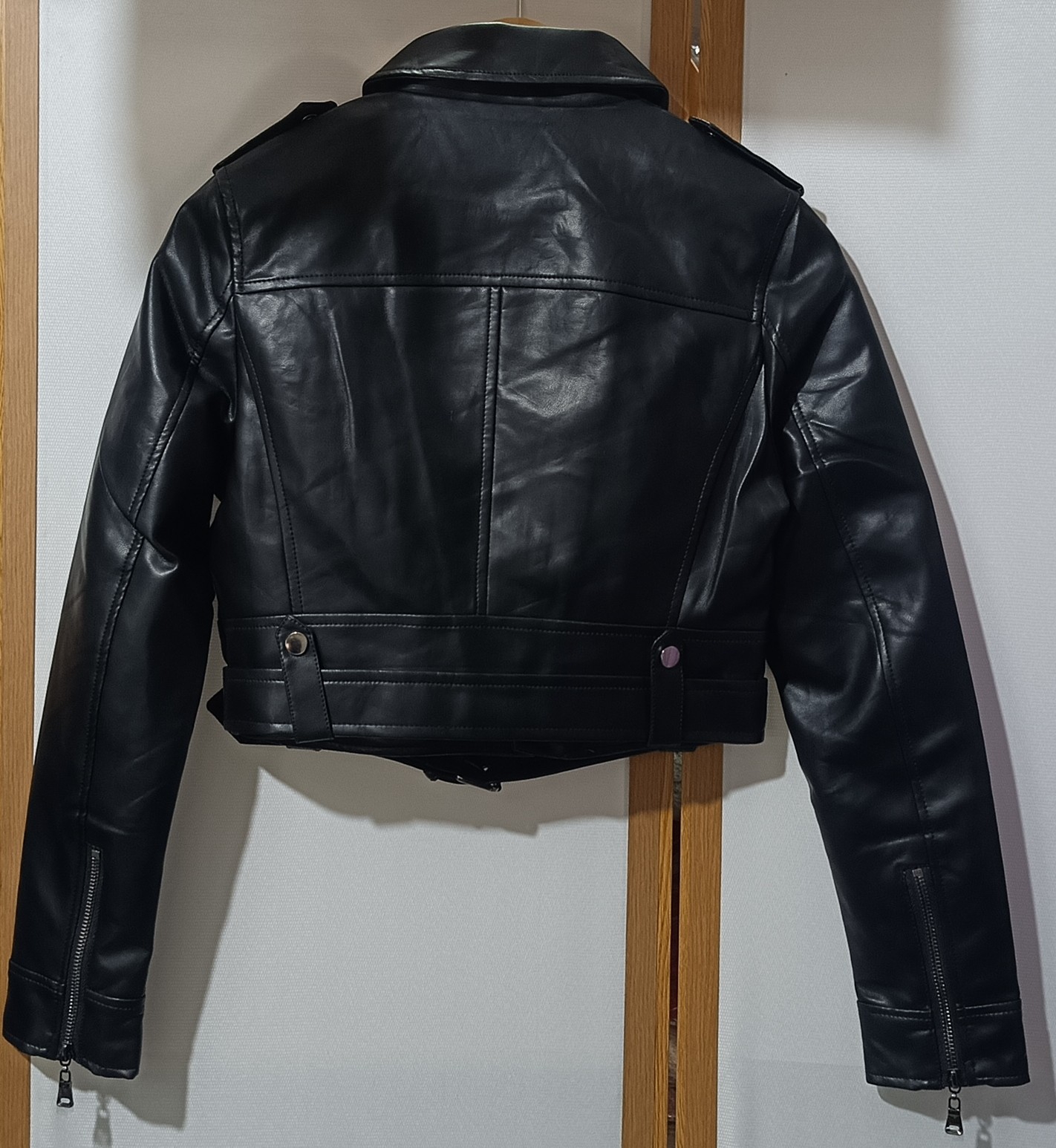 Campera Eco Cuero Corta - Imagen 2