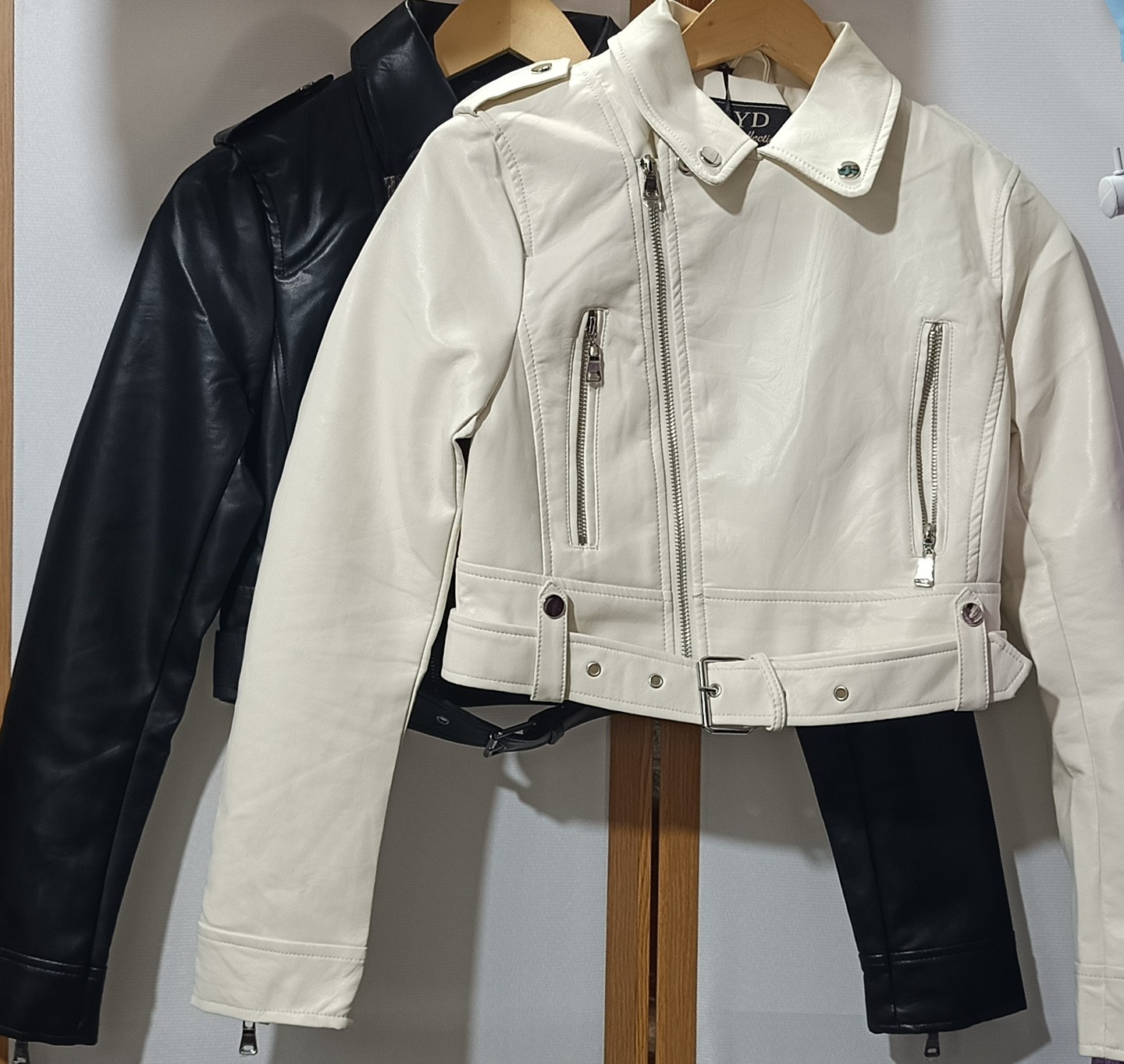 Campera Eco Cuero Corta - Imagen 3
