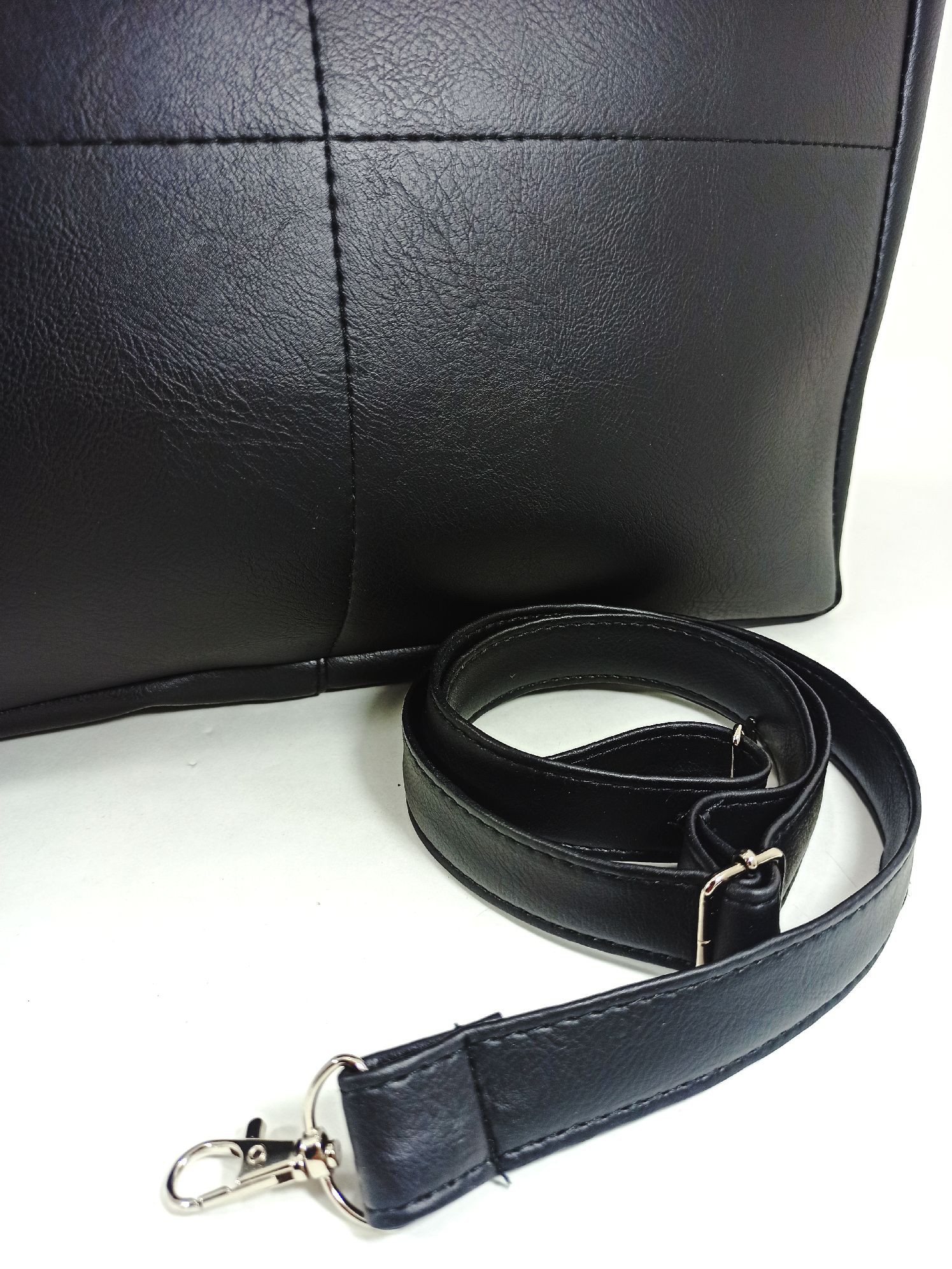 Bolso Tote con Interior Forrado Muy Buena Calidad - Imagen 4