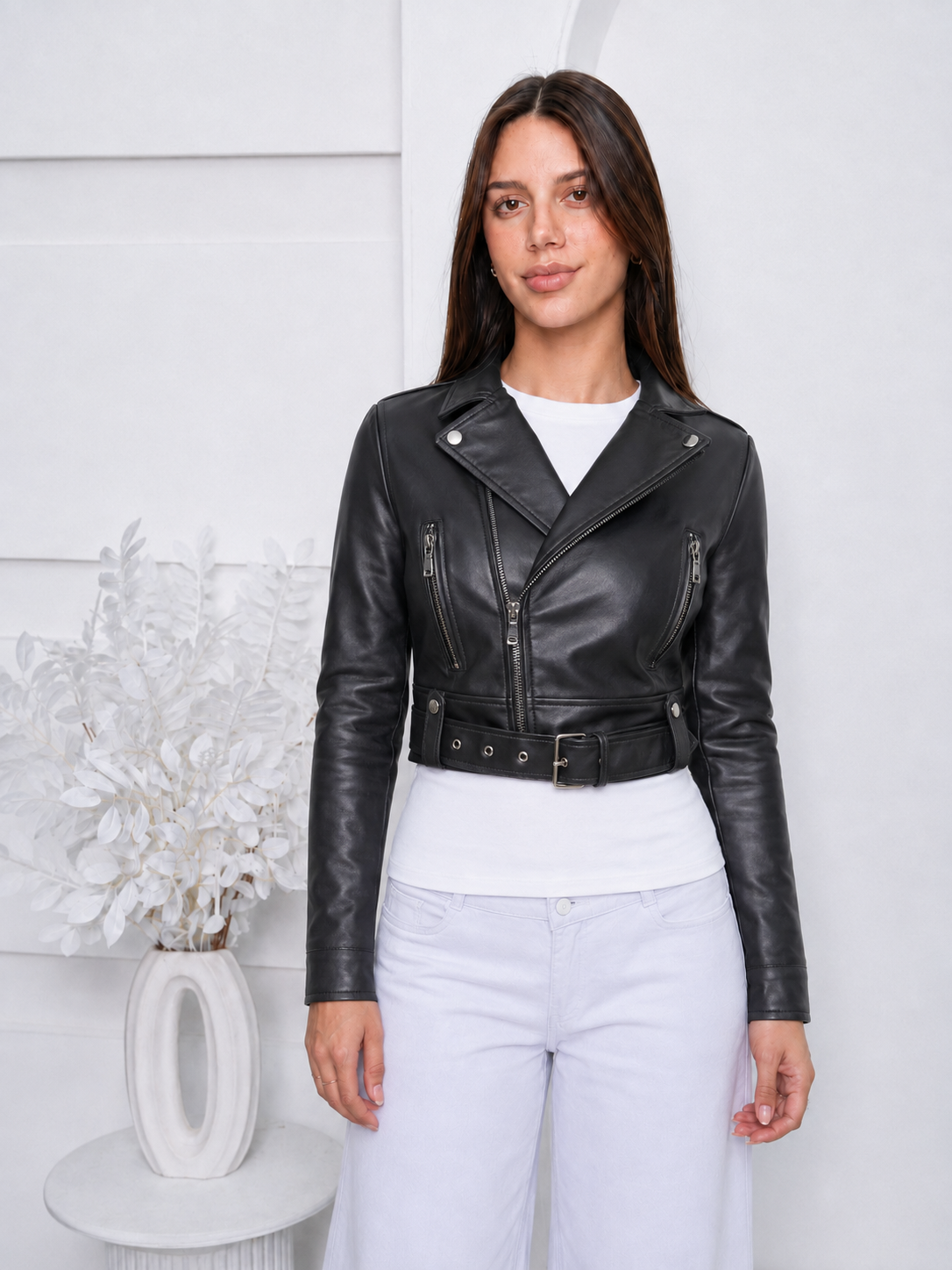 Campera Eco Cuero Blanco & Oscuro I Regina - a0d24c40-967d-448e-a323-8c90769e3633.png
