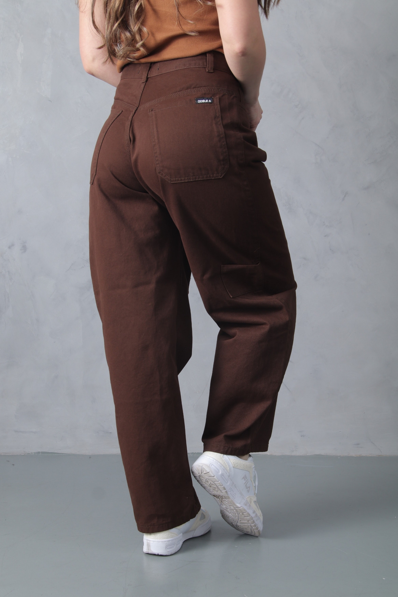 Baggy Chocolate con Bolsillo Delantero - Imagen 5