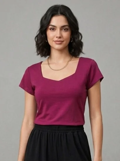 Remera Escote Corazón