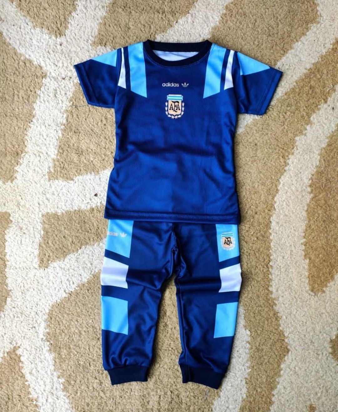 Conjunto Argentina de Bebe Media Estación - Imagen 3