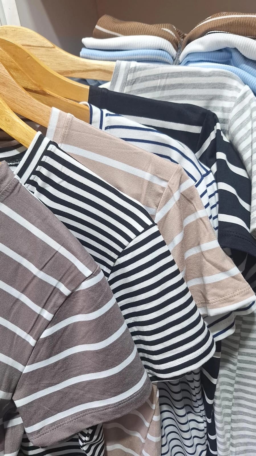 Remera Modal Viscoso Rayas 2.3.4 - Imagen 2
