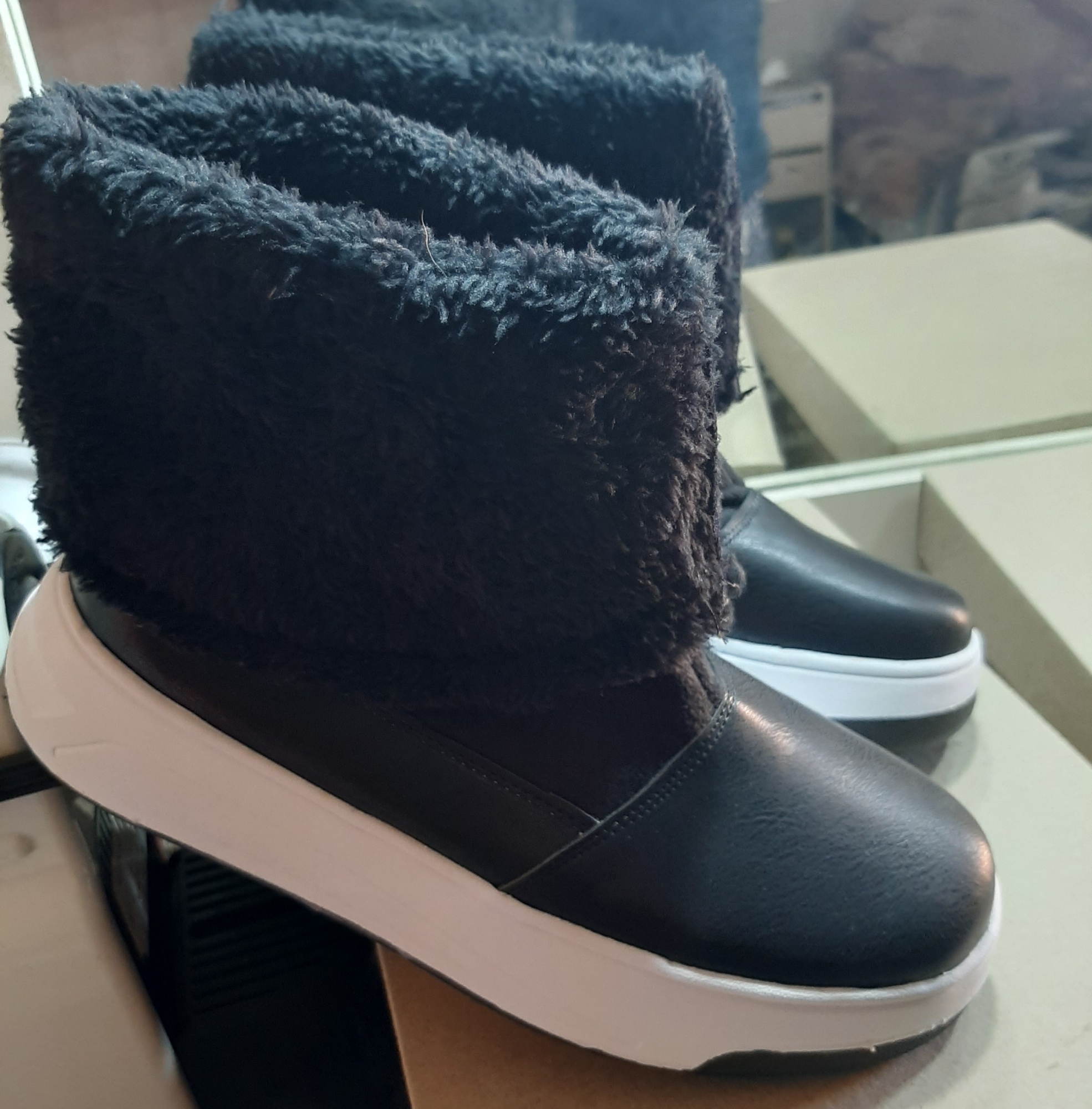 Pantubotas - Imagen 3