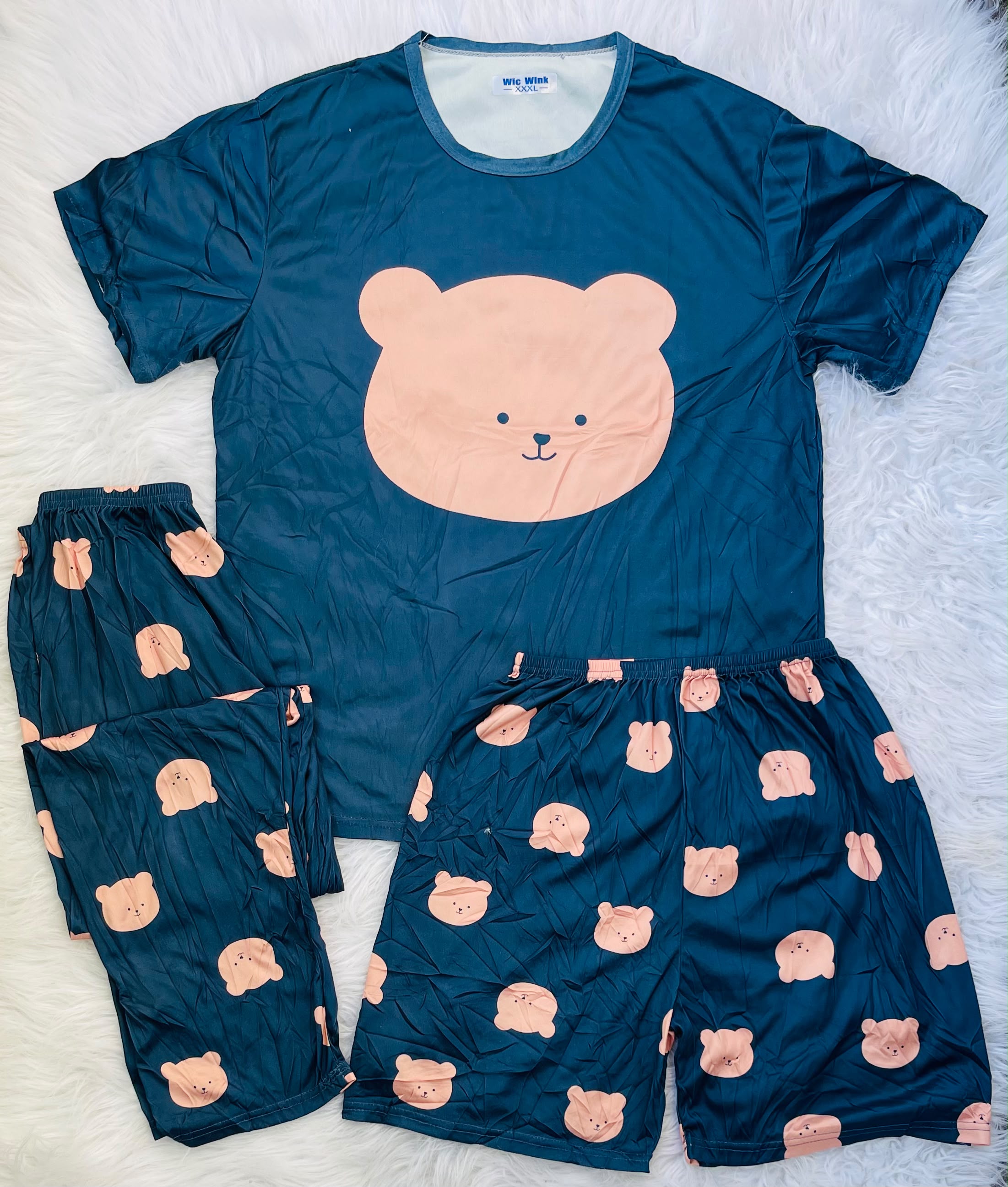 Pijama 3 Piezas - 93d93d17-b025-4135-bcab-77fd62bfbc17.jpeg