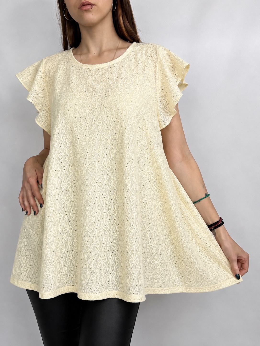 Maxi Blusa de Broderie - 2763F04C-6C38-4339-8DB7-5AE12B0788E8.jpeg