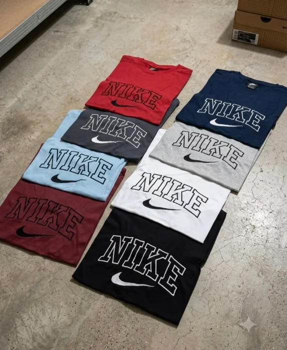Remera Bordada Nk de Hombre