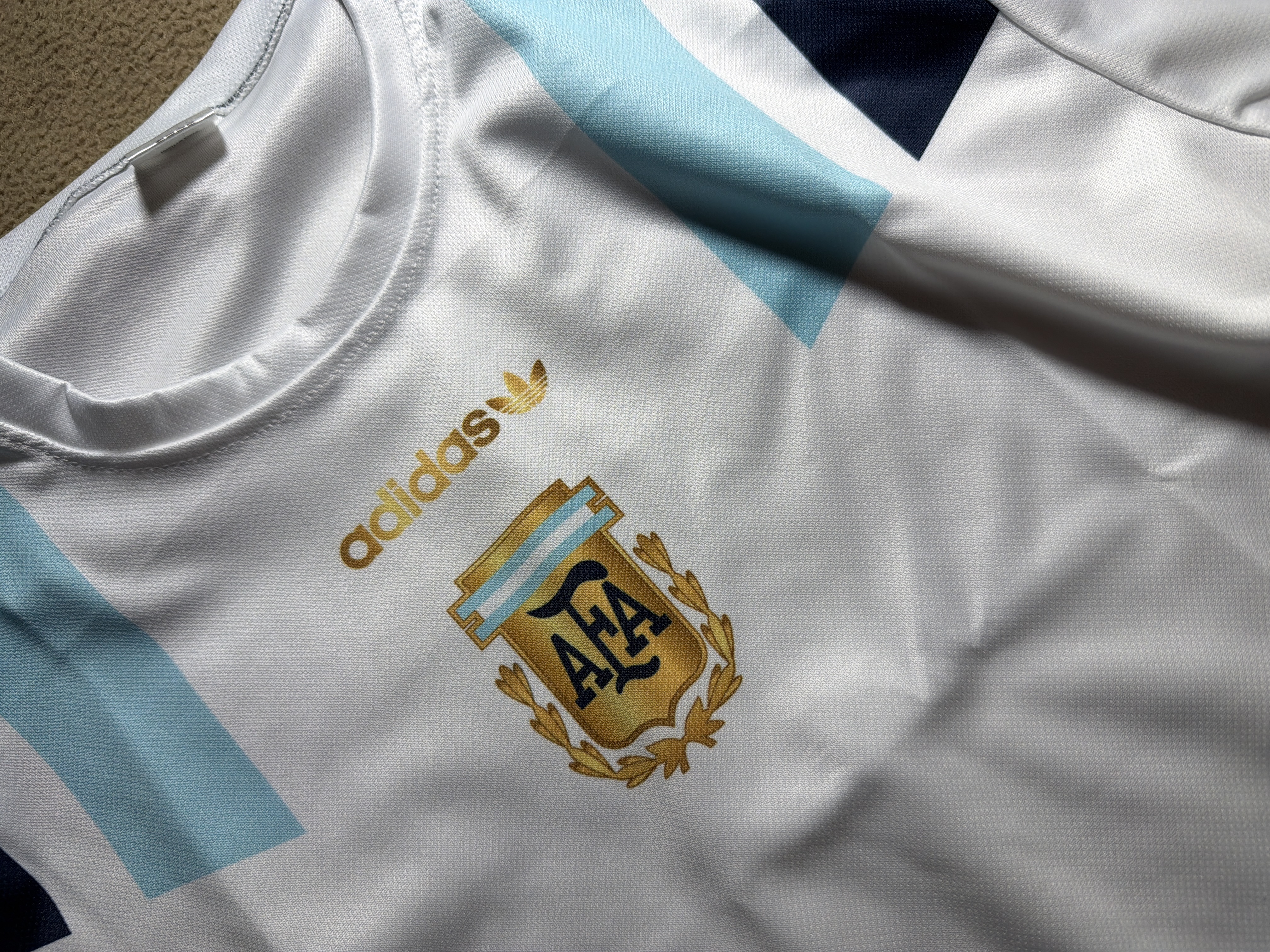 Remera Eqt Adulto Tela Premium  Logo Sublimado - image.jpg
