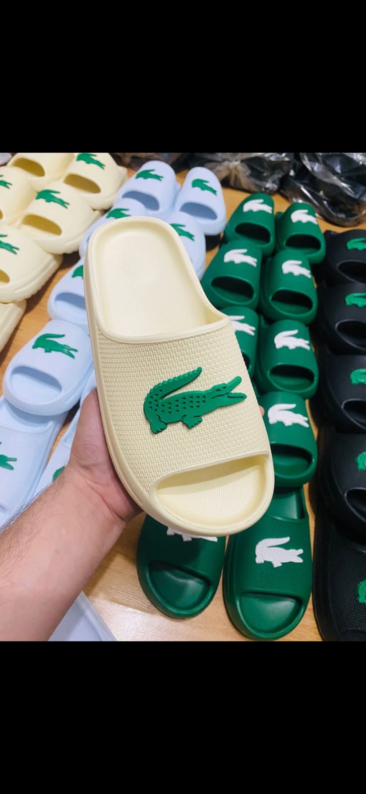 Gomon Lacoste Goma Eva - 81f47c5e-cb6b-498a-8b8e-3a75f82ed95b.jpeg