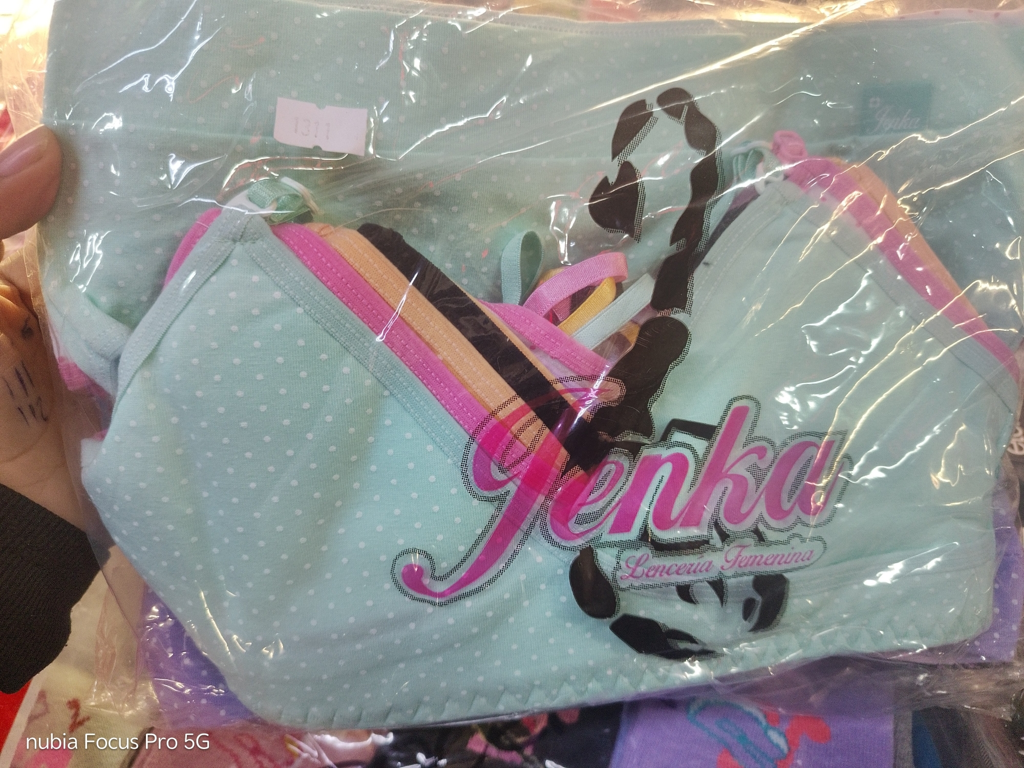 Conjunto Juvenil Yenka con Broche - Imagen 2