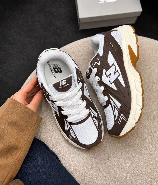 New 530 Brown