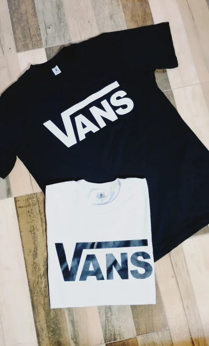 Remeras Vans