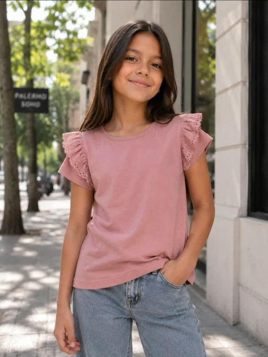 Remera con Volados Broderie para Nena.