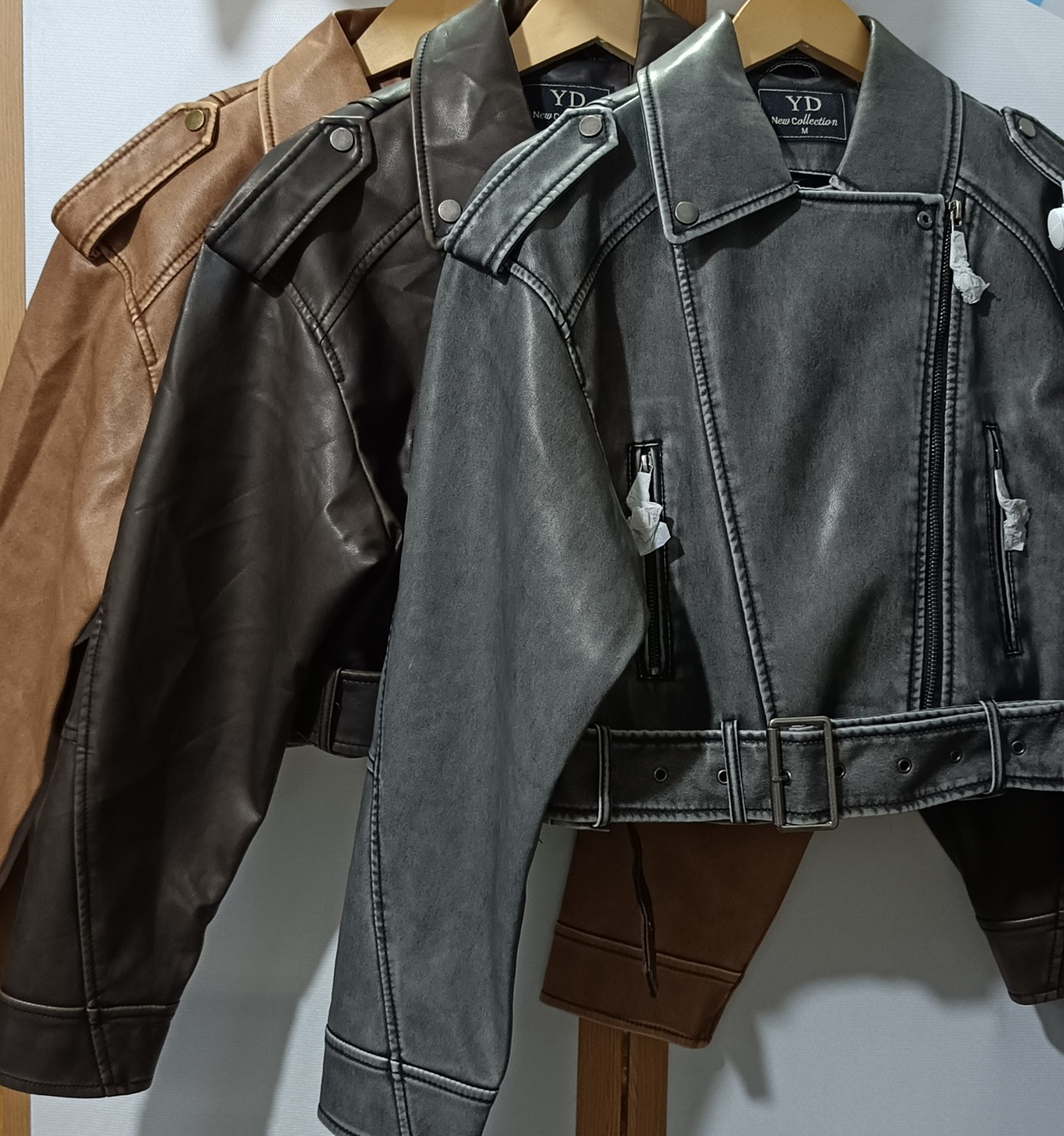 Campera Eco Cuero Crop - Imagen 3
