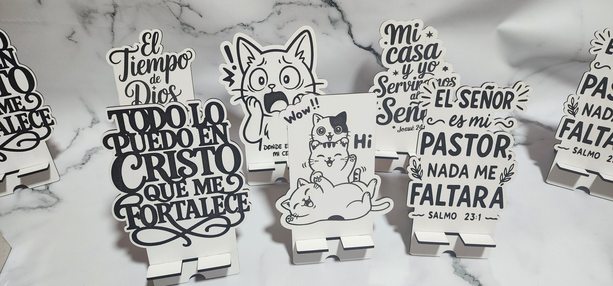 Porta-celulares. Oferta. Anime. Frases Bíblicas.dia del Niño - Imagen 2
