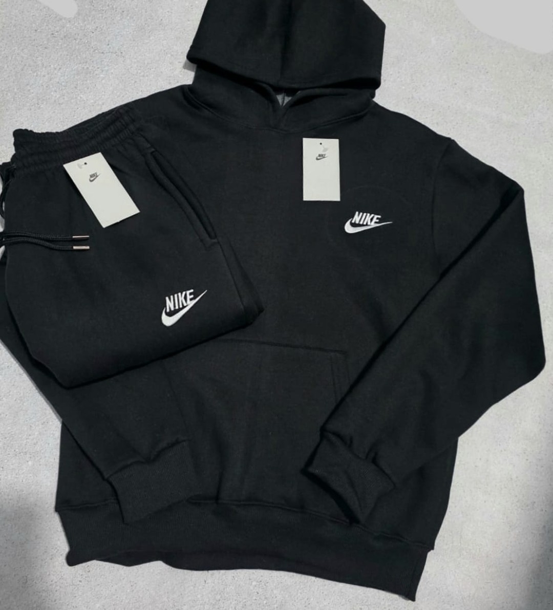 Conjunto Rustico Premiun Bordado de Hombre Nike - Imagen 4