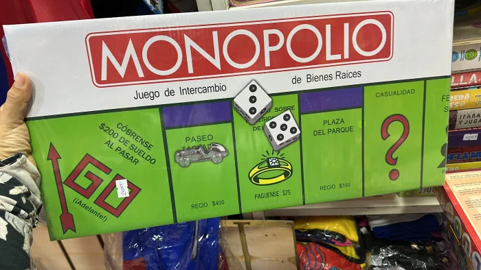 Juegos de Mesa de Madera y Rigidos