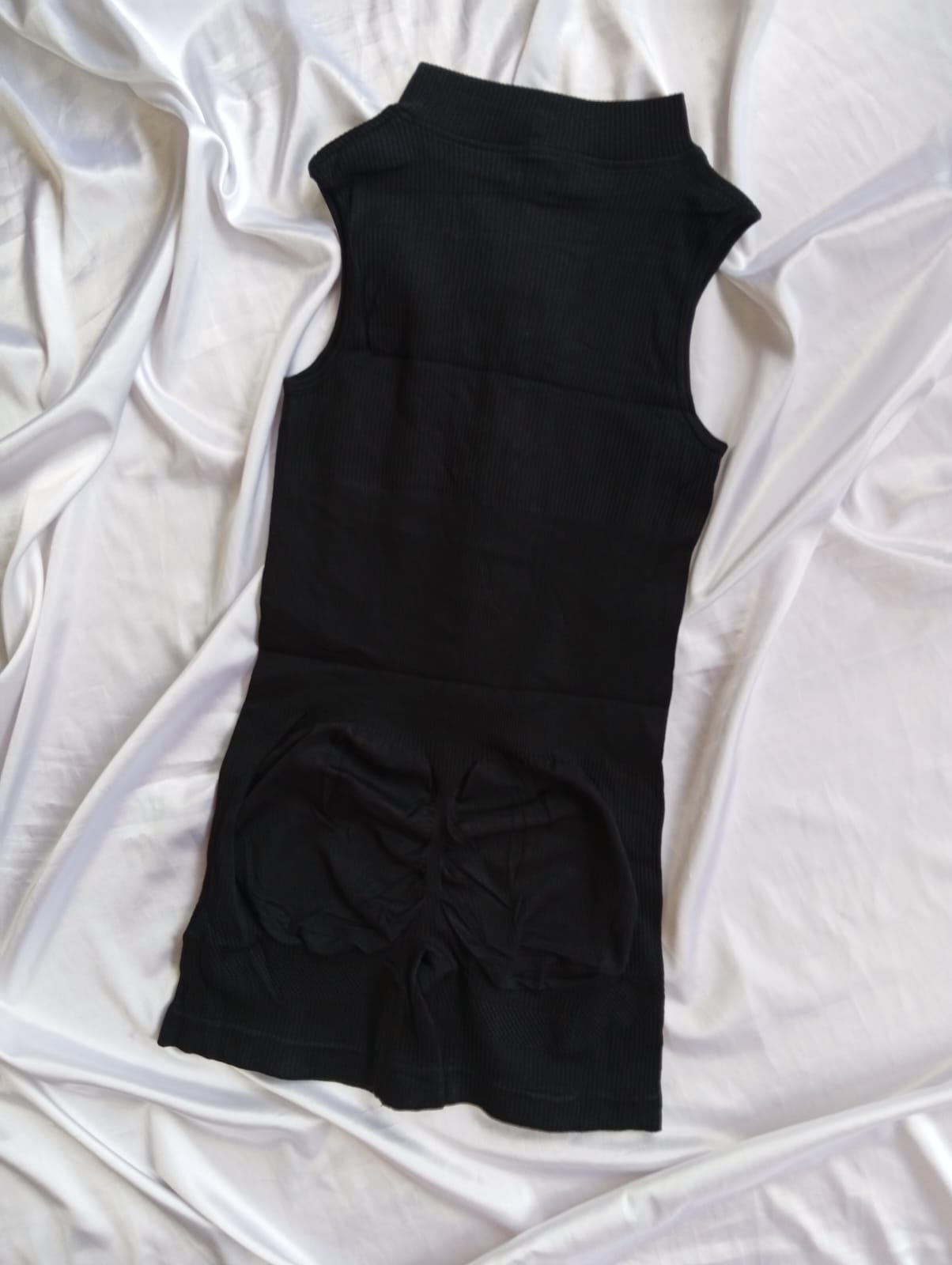 Catsuit Vic 276 - WhatsApp%20Image%202026-07-31%20at%2012.35.00%20(2).jpeg