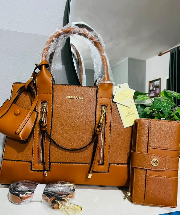 Cartera Ar mas Billetera y Correa