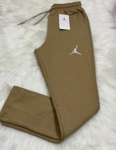Joggins Jordan Bordado Recto Algodon Premium