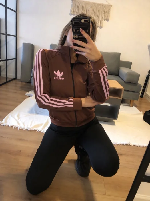 Campera Adds