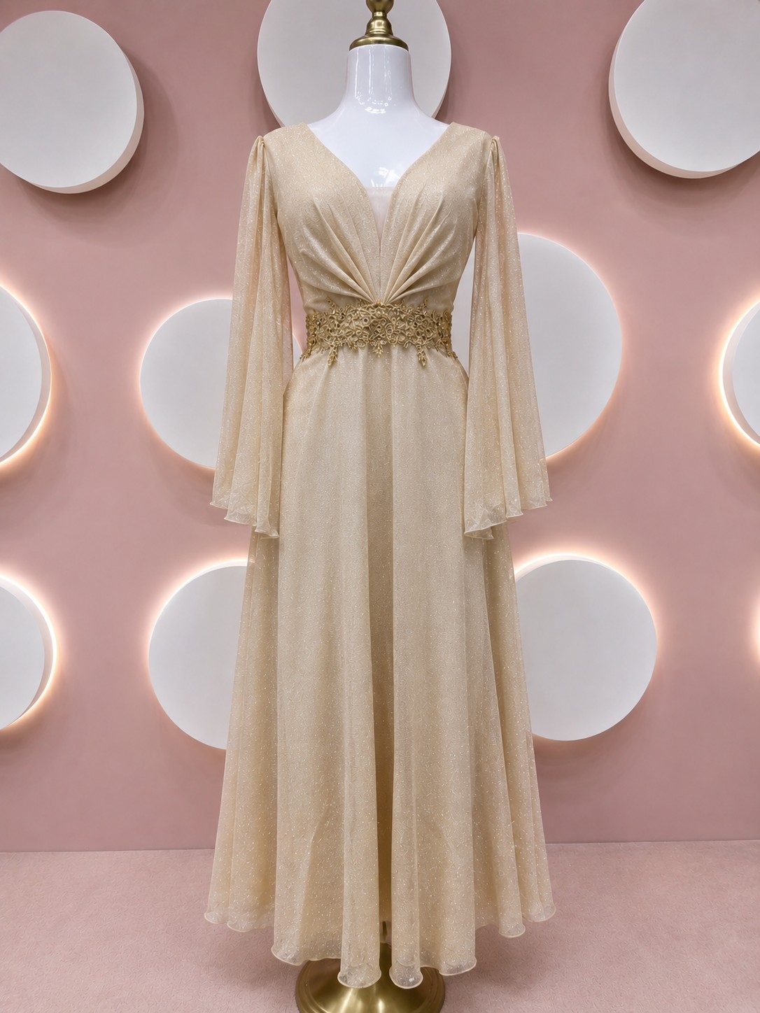 Vestido con Capita - Imagen 3