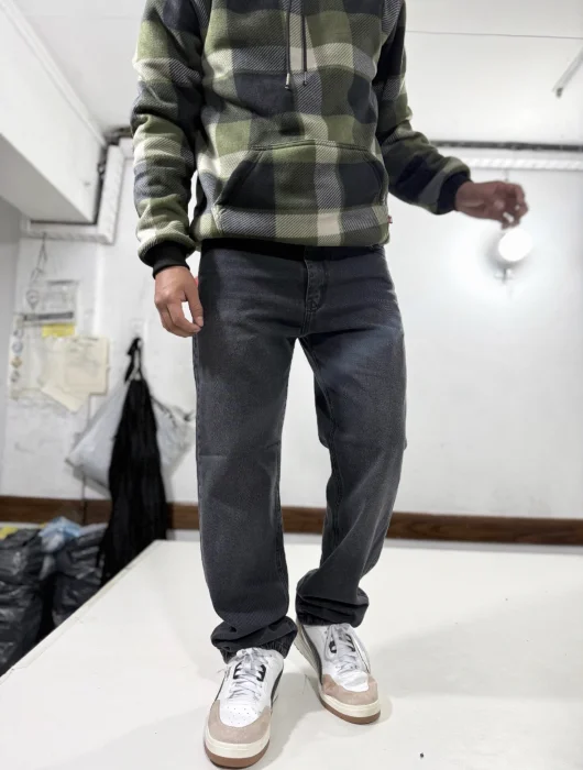 Jeans Clásico Recto Estilo Levis