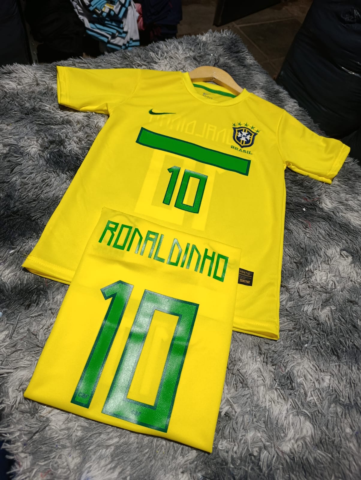 Camisetas Premium Niños - be68737c-8902-4383-a6b6-a5c583e0d939.jpeg