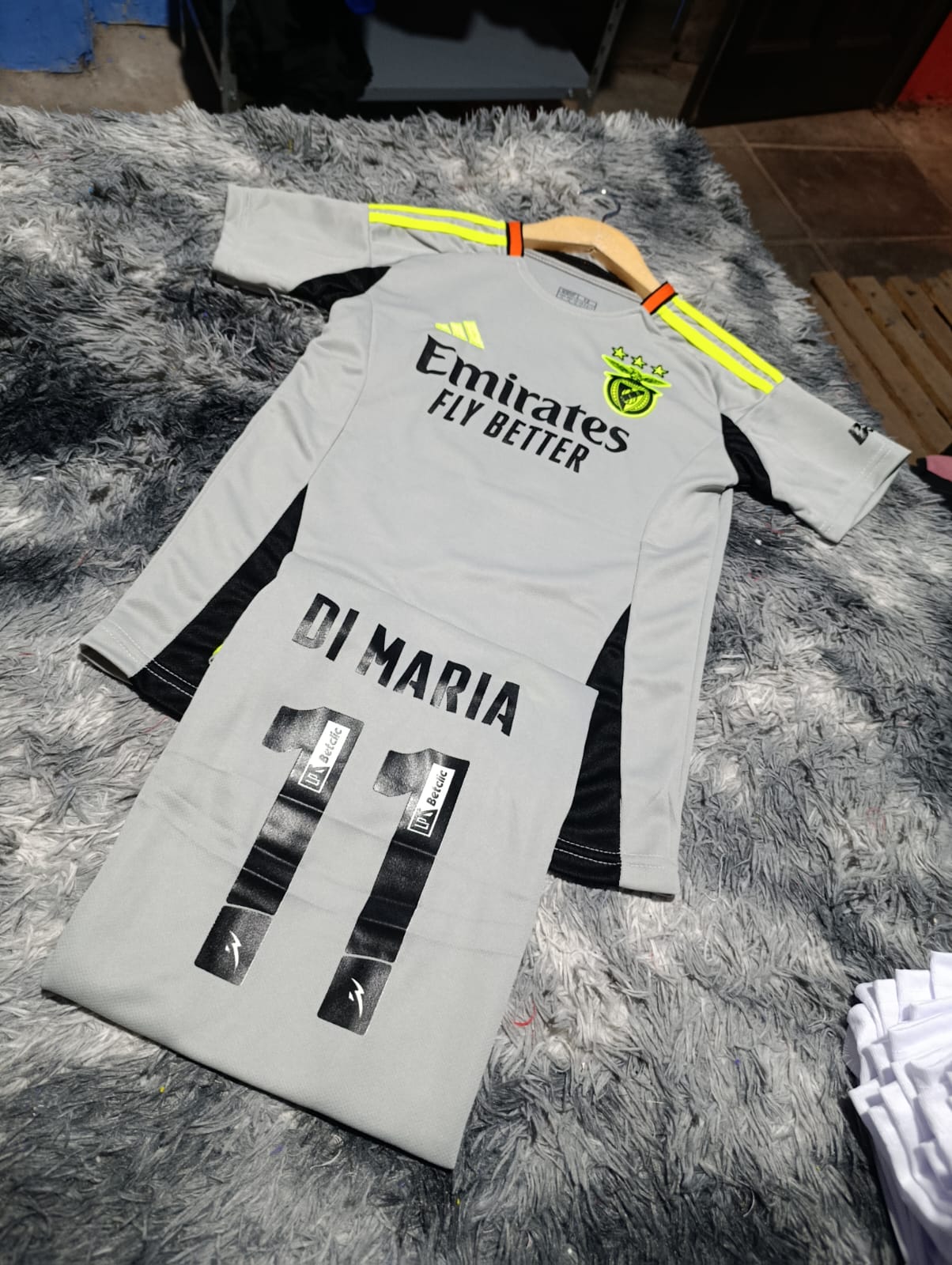 Camisetas de Niño Premium Exclusivas - 2f3bca8f-ed13-4fcb-925f-537993b7ffe8.jpeg