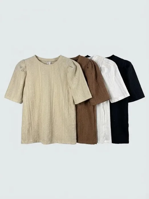 Remera Broderie Manga Pinzado