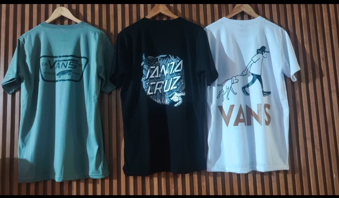 Remeras Premium Solo Curvas - Imagen 2