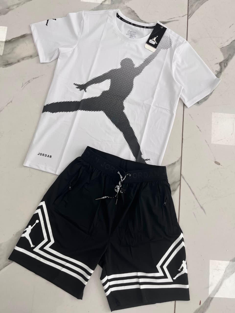 Conjunto Jordan Diamond Remera Pantalón Calidad Original Pk - 1ddcc787-7f56-46d1-b8a6-508f36e73087.jpeg