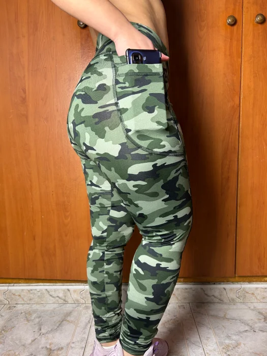 Calza Deportiva Triple Bolsillo