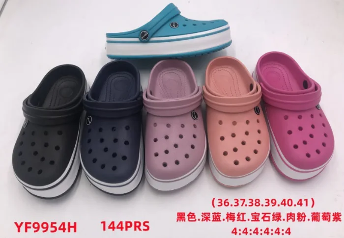 Crocs Ature con Plataforma