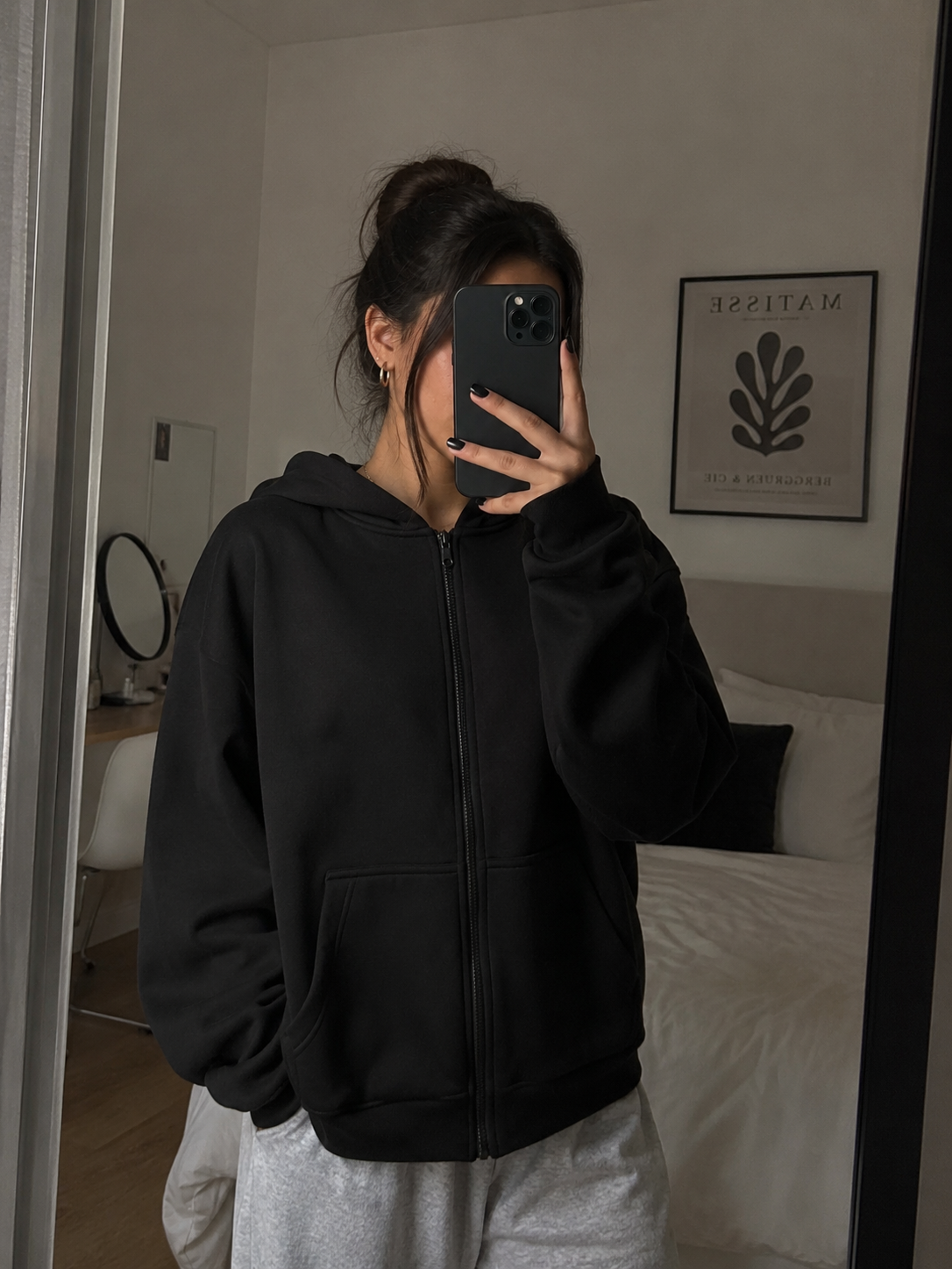 Campera Unisex Oversize Frisado Algodón Peinado - ChatGPT%20Image%2024%20jul%202026%2C%2012_30_12%20p.m..png