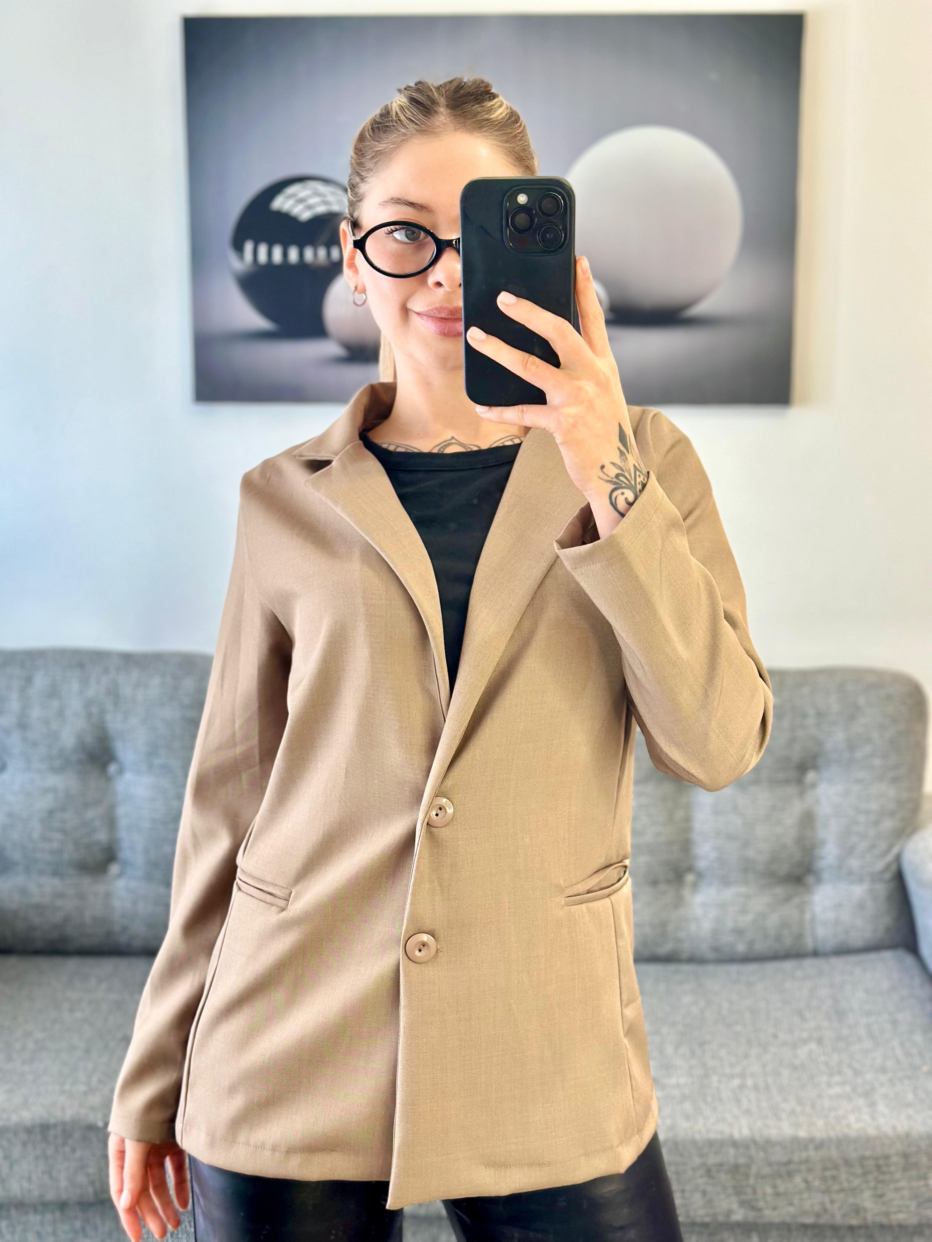 Blazer de Creep Sastrero Bolsillo Chino - 3ac66b39-5f73-4c4a-b05b-19520ac4cbba.jpeg