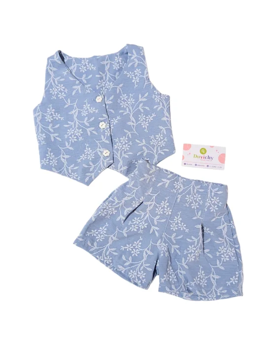 Conjunto Sastrero en Cey Efecto Bordado con Short y Chaleco